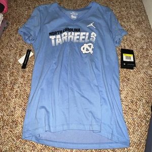 Nike UNC Tar Heels v neck shirt sleeve shirt blue size S small